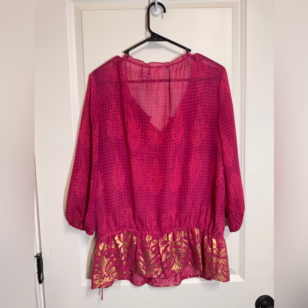 Chico’s Damask Shimmer‎ Lacy Top 1 M Medium 3/4 Sleeve Bengali Pink Gold Sheer - Picture 6 of 7